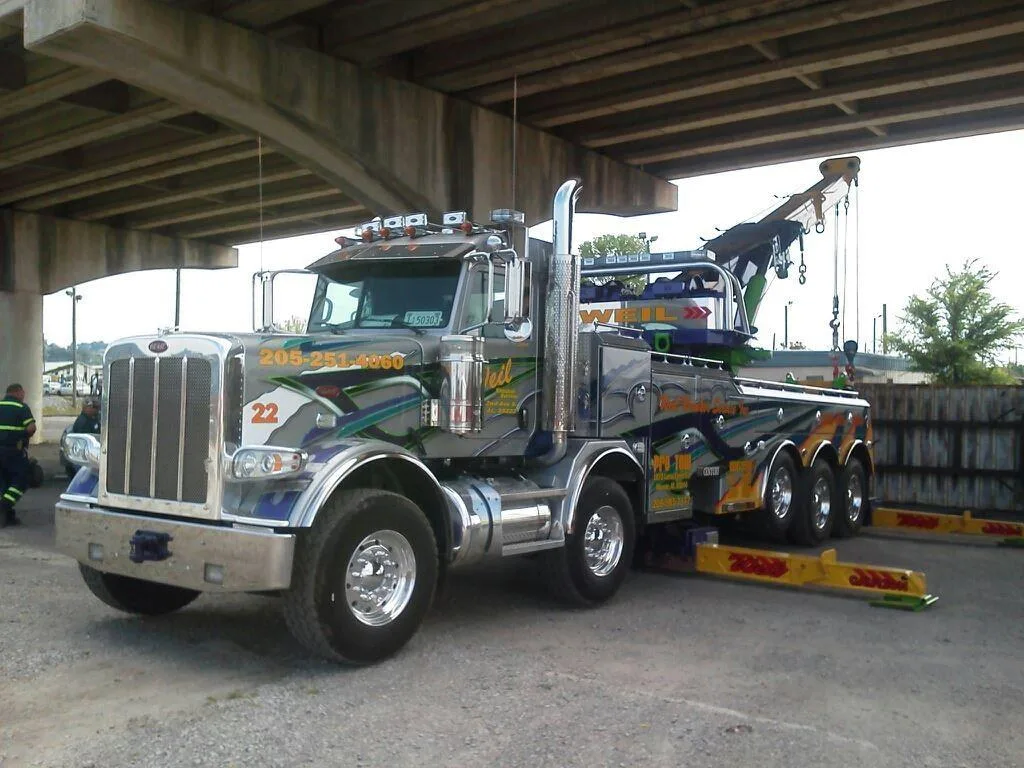 weil wrecker heavy towing 473286 10151865809271521 1659695401 o
