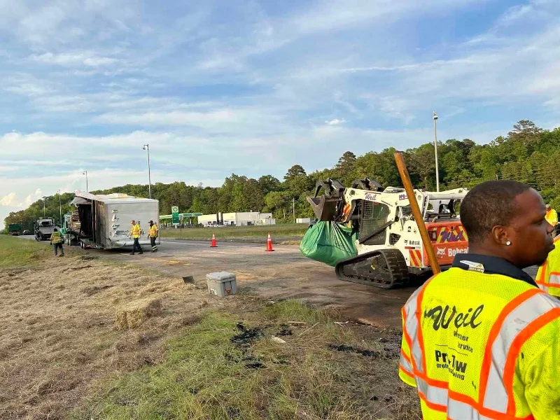 Hwy 78 heavy recovery
